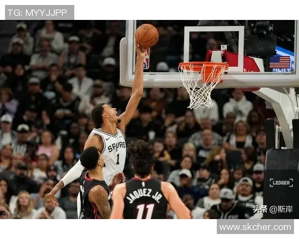 文班亚马法国队首秀狂砍27分轻松击败意大利引发NBA球探高度关注 文班亚马法国队首秀狂砍27分轻松击败意大利引发NBA球探高度关注