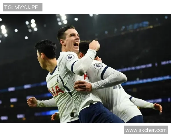 热刺与利物浦巅峰对决宣传图揭晓激情碰撞即将上演 热刺与利物浦巅峰对决宣传图揭晓激情碰撞即将上演